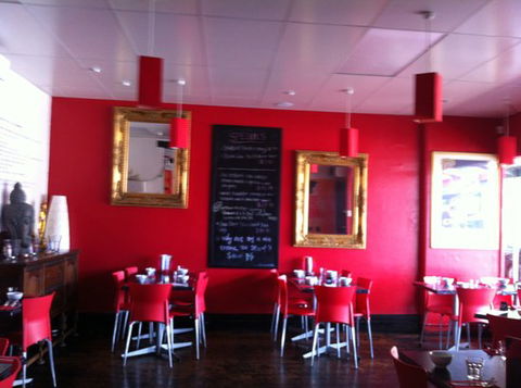 Tongue Thai'd - Accommodation Port Macquarie 0