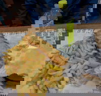 Oakleigh Fish  Chippery - Accommodation Port Macquarie