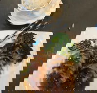 The Pot Sticker - Accommodation Port Macquarie