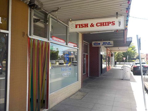 Altona Bay Fish And Chips - Accommodation Port Macquarie 0