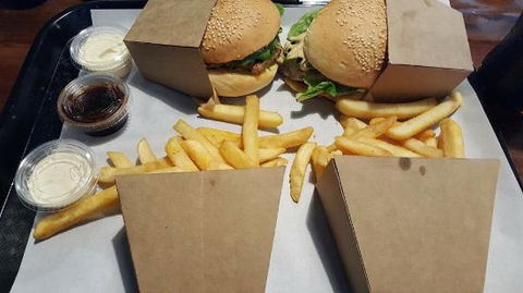 BurgiesBurgers - Accommodation Port Macquarie 0