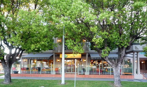 The Parklake Cafe-Bar-Restaurant - Accommodation Port Macquarie 0