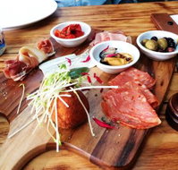 Cattinalla's Caffe  Wine Bar - Accommodation Port Macquarie