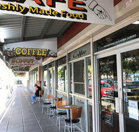 Don Louies Traralgon - Accommodation Port Macquarie