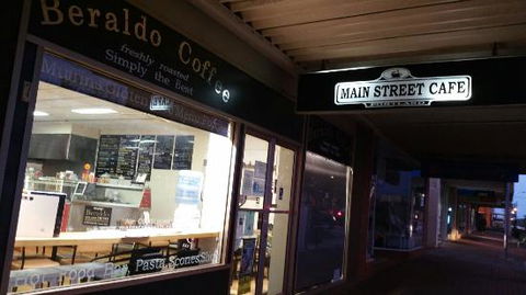 Main Street Cafe - Accommodation Port Macquarie 0