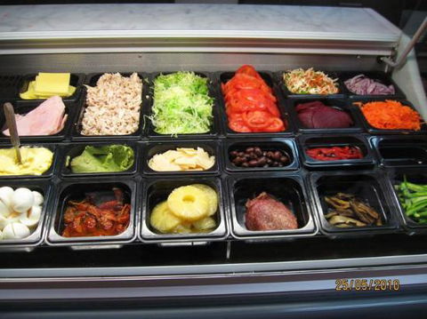 Drouin Gourmet Cafe - Accommodation Port Macquarie 0