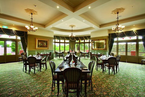 Heritage Restaurant - Accommodation Port Macquarie 0