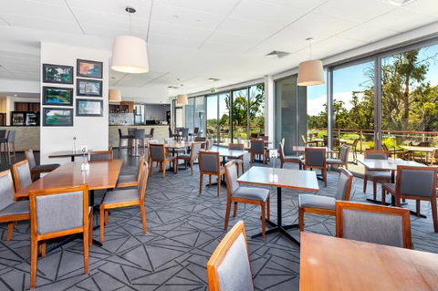 Springs Bar And Terrace - Accommodation Port Macquarie 0