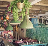 MAD PIZZA e BAR - Accommodation Port Macquarie