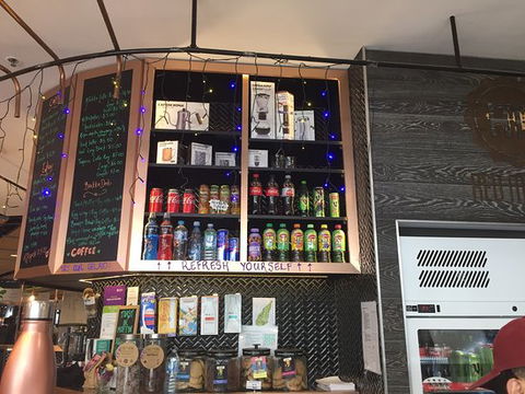 Red Mango Cafe & Patisserie - Accommodation Port Macquarie 0