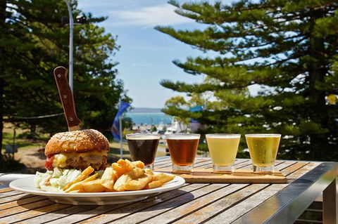 Hope Brewhouse Cafe - Accommodation Port Macquarie 0