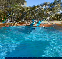 Blue Dolphin Holiday Resort - Accommodation Port Macquarie