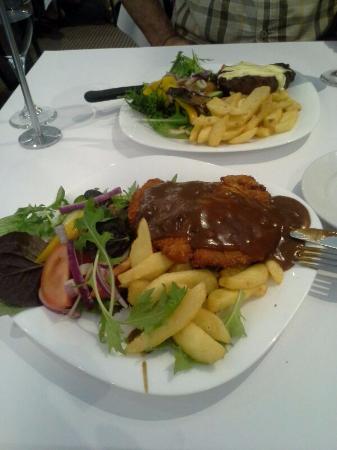 Seaspray Brasserie & Chargrilled - Accommodation Port Macquarie 0