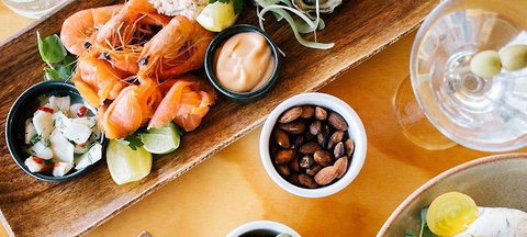 The Box On The Water - Accommodation Port Macquarie 6