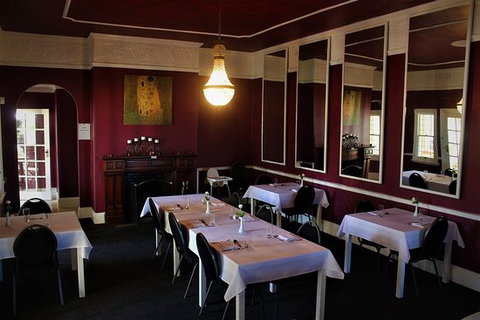 Cafe Vieux - Accommodation Port Macquarie 0