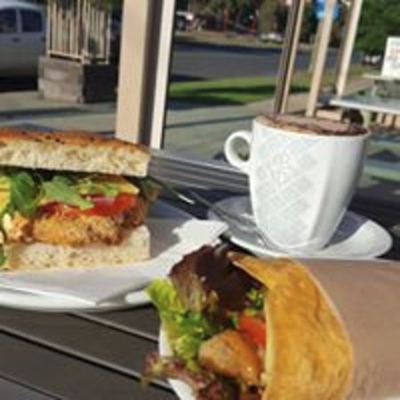 Deniliquin Bakery - Accommodation Port Macquarie 0