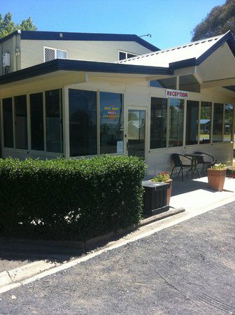 Poplar Caravan Park & Harry's Snack Shack - Accommodation Port Macquarie 0