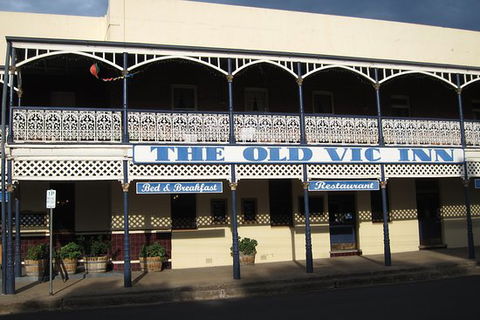 The Old Vic Inn Canowindra - Accommodation Port Macquarie 0