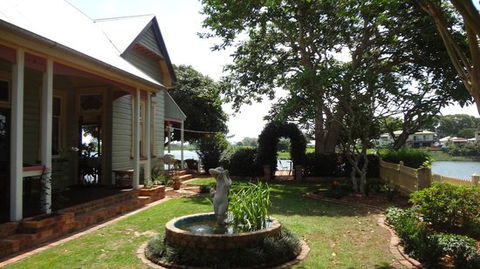 The Old Bank Gladstone - Accommodation Port Macquarie 0