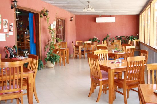 White Cliffs NSW Accommodation Port Macquarie