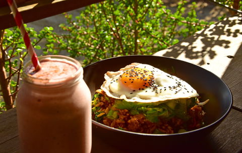Blue Earth Cafe - Accommodation Port Macquarie 0