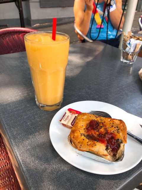 Elwood Patisserie And Bakery - Accommodation Port Macquarie 0