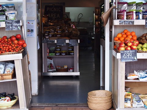 Causley Fresh Deli - Accommodation Port Macquarie 1