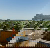 Constable Estate Vineyard - Accommodation Port Macquarie
