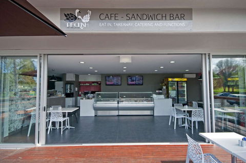 Peckish On The Park - Accommodation Port Macquarie 0