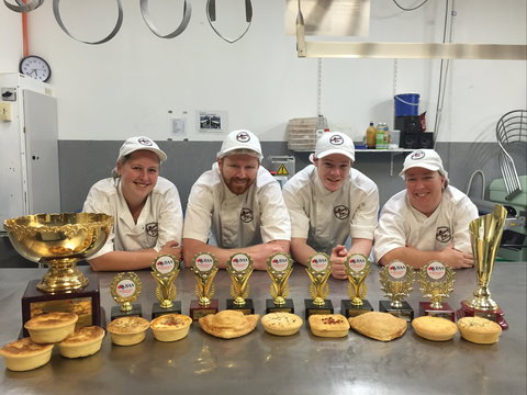 Rolling Pin Pies And Cakes Queenscliff - Accommodation Port Macquarie 0