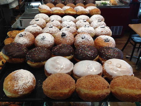 Savion Cakes & Bagels - Accommodation Port Macquarie 0