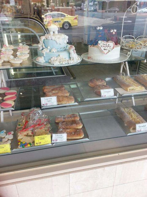 Sunbeam Cakes - Accommodation Port Macquarie 0