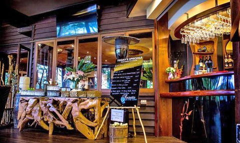 Secrets On The Lake - Accommodation Port Macquarie 3