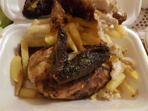 Green Brook Charcoal Chicken And Noodle Bar - Accommodation Port Macquarie 0