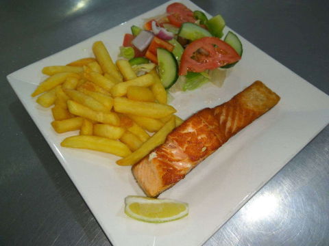 King Prawn Seafood & Grill - Accommodation Port Macquarie 0