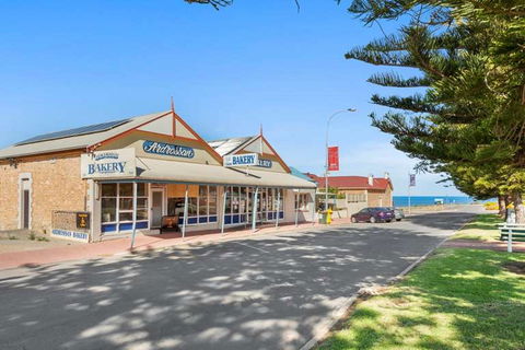 Ardrossan Bakery - Accommodation Port Macquarie 0