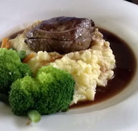 Tucker Inn Bistro