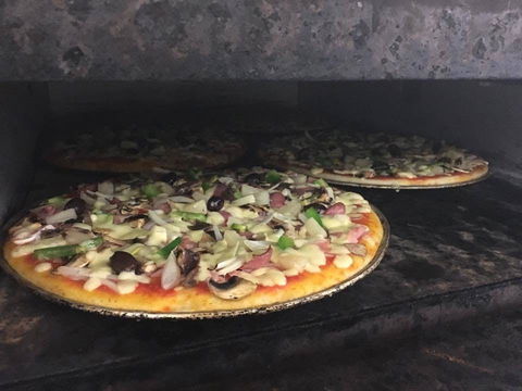 Frank & Dino's - Accommodation Port Macquarie 0