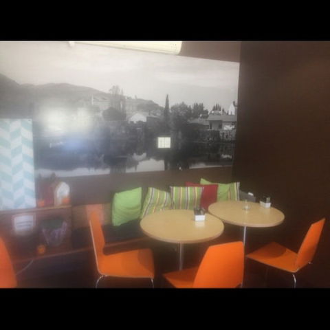 Lilium Cafe - Accommodation Port Macquarie 0