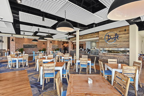 Drift Bar, Cafe And Restaurant - Accommodation Port Macquarie 1