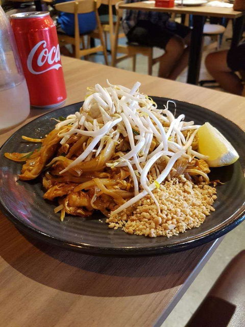 Peak Thai - Accommodation Port Macquarie 0