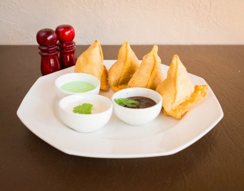 Aussie Curry Lovers - Accommodation Port Macquarie 0