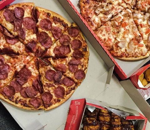 Pizza Hut - St Kilda - Accommodation Port Macquarie 0