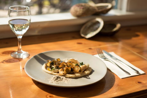 Forage On The Foreshore - Accommodation Port Macquarie 0