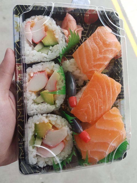 Tong Tong Sushi - Accommodation Port Macquarie 0