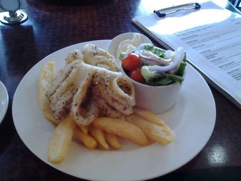 Clubhouse Bistro @ McCracken Country Club - Accommodation Port Macquarie 0