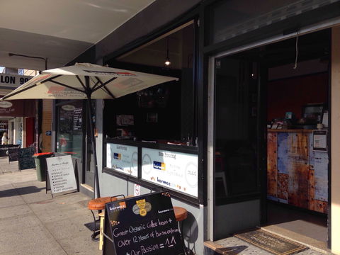 B-Line Cafe - Accommodation Port Macquarie 0