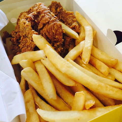 Chicken Treat - Kardinya - Accommodation Port Macquarie 0
