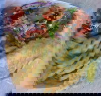 Doncaster East Fish  Chippery - Accommodation Port Macquarie