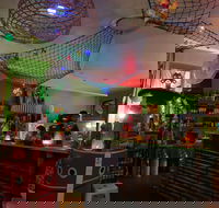 Tupe-Aloha Bar  Grill - Accommodation Port Macquarie